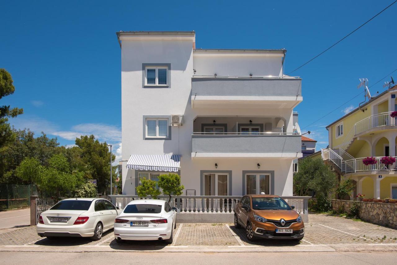 Apartments Lovric Vodice Exterior photo