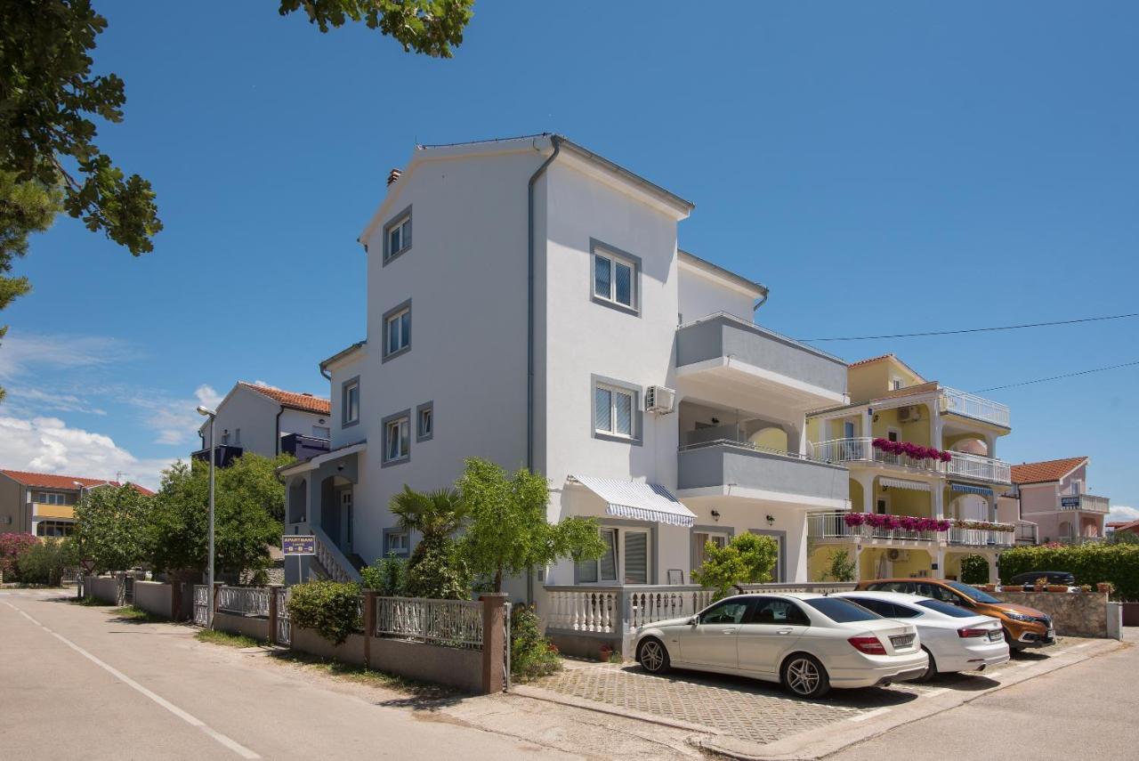 Apartments Lovric Vodice Exterior photo